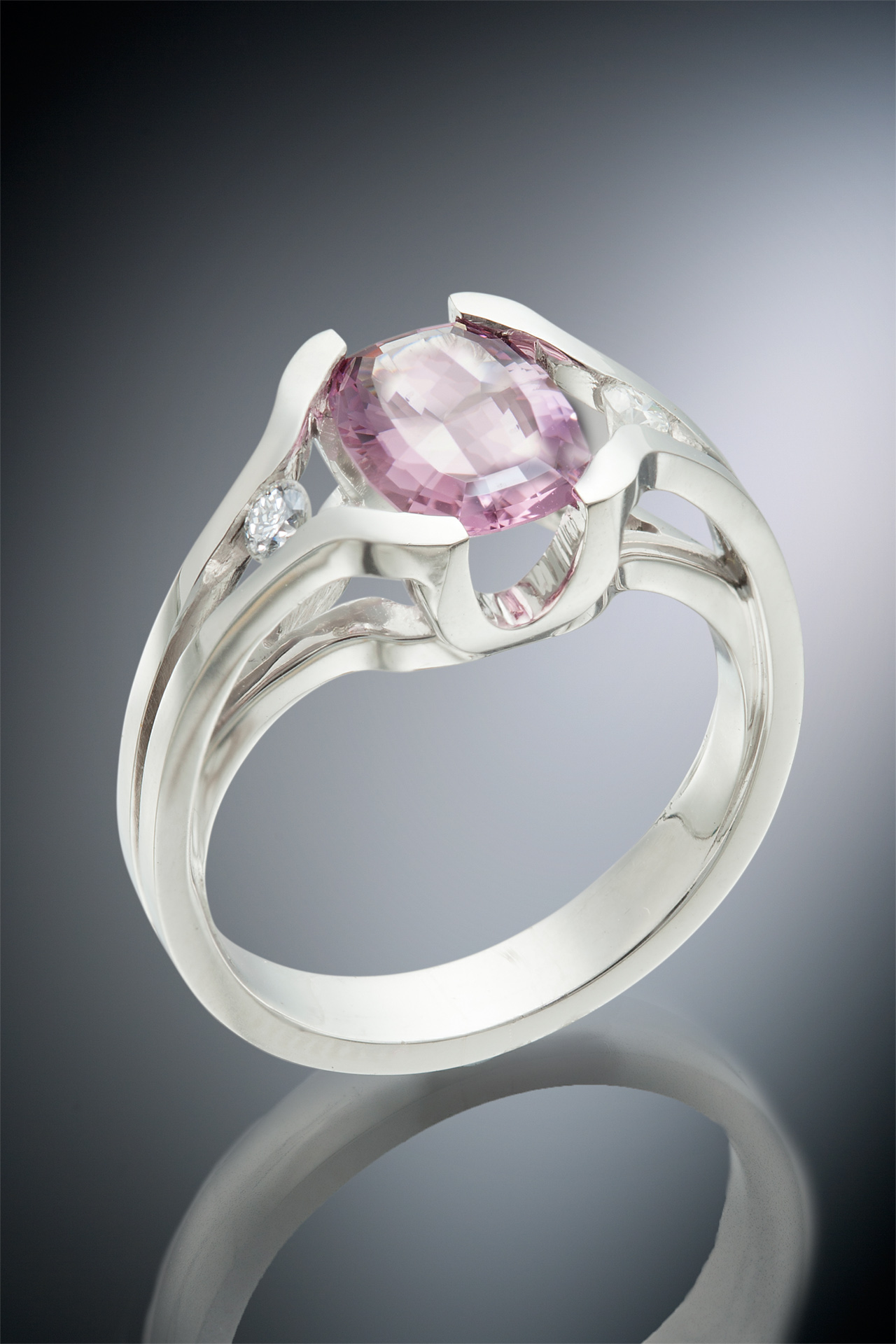 RING 858 - Spinel in 18kt White Gold - Michael Alexander Jewelry