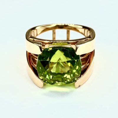 RING 0954 - Green Peridot in 18k Rose Gold