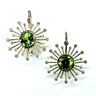 EARRING 956 - Peridots and Diamonds in 18k Yellow Gold