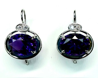 EARRING 997 - Amethyst and Diamonds in 18kt White Gold