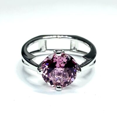 RING 0891 – Pink Tourmaline in 18k White Gold