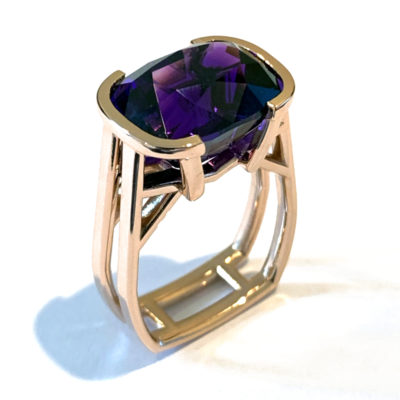 RING 0939 - Cushion Umbalite Garnet in 18k Yellow Gold