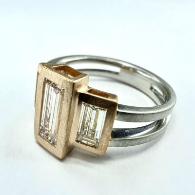RING 0647 LARGE - Diamonds in 18k Yellow Gold & Platinum