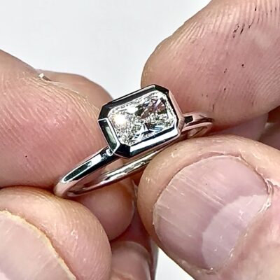 RING A-1113 - Radiant cut Diamond in Platinum