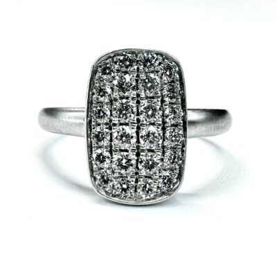 RING A-1057 - Diamonds in Platinum