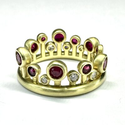 RING A-1068 - Rubies and Diamonds in 18k Yellow Gold