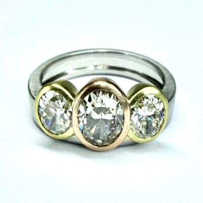 RING A-1121 - Diamonds in 18k Rose & Yellow Gold and Platinum