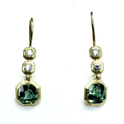 EARRING A-1079 - Green Tourmaline and Diamonds in 18k Yellow Gold