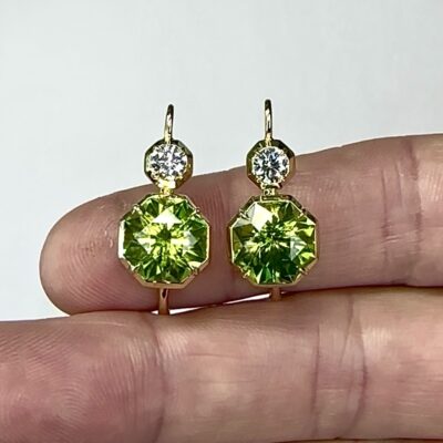 EARRING A-1126 - Peridot and Diamonds in 18K Yellow Gold