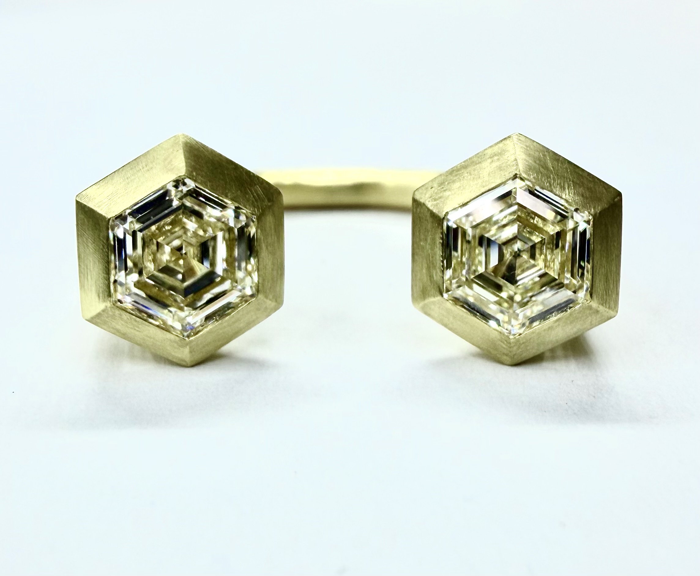 RING A-1135 - Hexagon Diamonds in 18K Yellow Gold