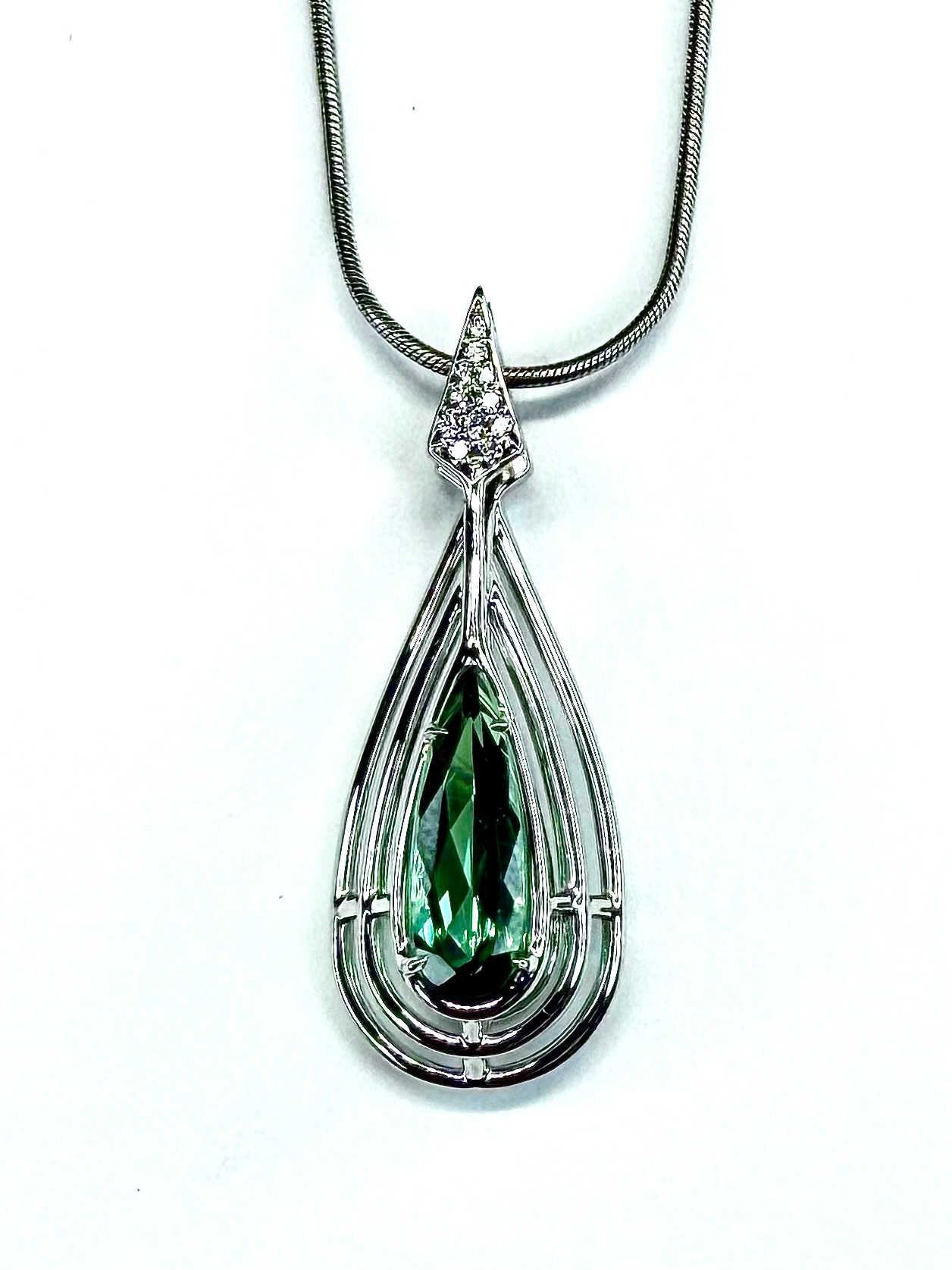 PENDANT 0869 - Green Tourmaline and Diamonds in 18k White Gold (w/chain)