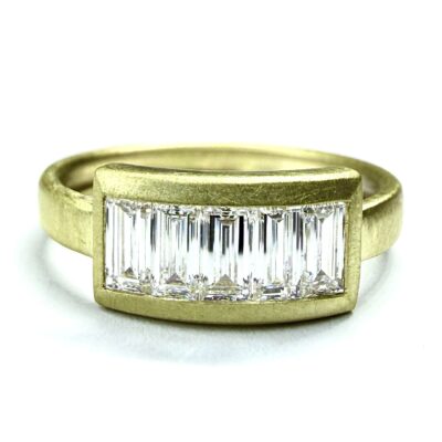 RING A-1147 - Diamonds in 18k Yellow Gold