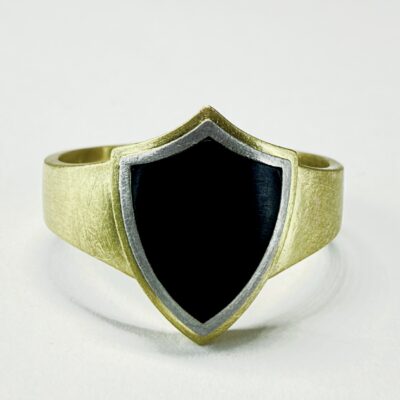 RING A-1148 - Onyx in Platinum and 18k Yellow Gold